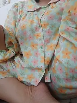 Snapshot of _Babyrose_ chatting on 5, 6, 2026 Babyrose online show from 5, 6, 2026