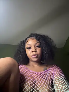 Snapshot of Liaprettygirl chatting on 23, 4, 2026 Liaprettygirl online show from 23, 4, 2026