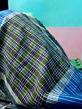 Snapshot of dolphiinn chatting on 15, 11, 2025 dolphiinn online show from 15, 11, 2025