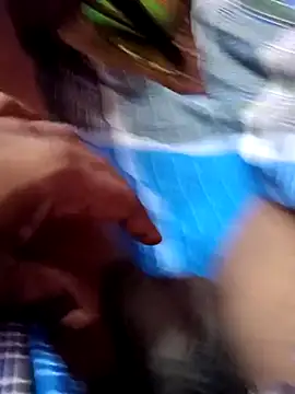 Snapshot of dolphiinn chatting on 22, 11, 2025 dolphiinn online show from 22, 11, 2025