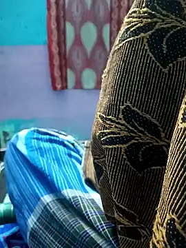 Snapshot of dolphiinn chatting on 29, 11, 2025 dolphiinn online show from 29, 11, 2025