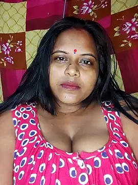 Hot-Show2 online show from 26, 9, 2025