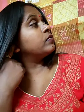 Snapshot of Hot-Show2 chatting on 13, 1, 2026 Hot-Show2 online show from 13, 1, 2026