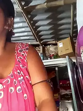 Snapshot of Hot-Show2 chatting on 2, 3, 2026 Hot-Show2 online show from 2, 3, 2026