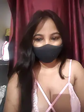 Snapshot of Lusty-radhika chatting on 7, 5, 2026 Lusty-radhika online show from 7, 5, 2026