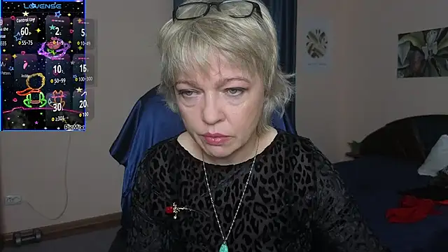 Snapshot of Rosette_Pricky chatting on 5, 10, 2025 Rosette Pricky online show from 5, 10, 2025