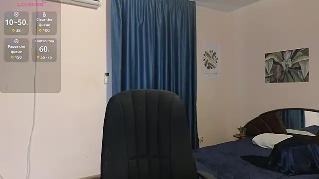 Snapshot of Rosette_Pricky chatting on 12, 10, 2025 Rosette Pricky online show from 12, 10, 2025