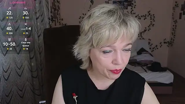 Snapshot of Rosette_Pricky chatting on 23, 10, 2025 Rosette Pricky online show from 23, 10, 2025