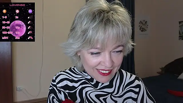 Snapshot of Rosette_Pricky chatting on 25, 10, 2025 Rosette Pricky online show from 25, 10, 2025