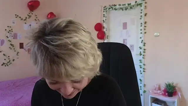 Snapshot of Rosette_Pricky chatting on 12, 3, 2026 Rosette Pricky online show from 12, 3, 2026