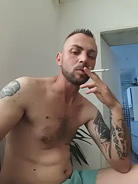 papichulo0099 online show from 13, 6, 2026