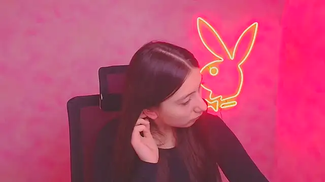 Snapshot of ScarlettVibe_ chatting on 22, 10, 2025 ScarlettVibe  online show from 22, 10, 2025