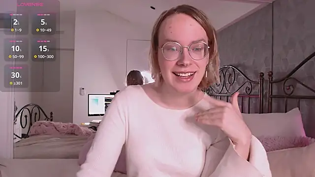 Amanda Butlerr online show from 26, 9, 2025