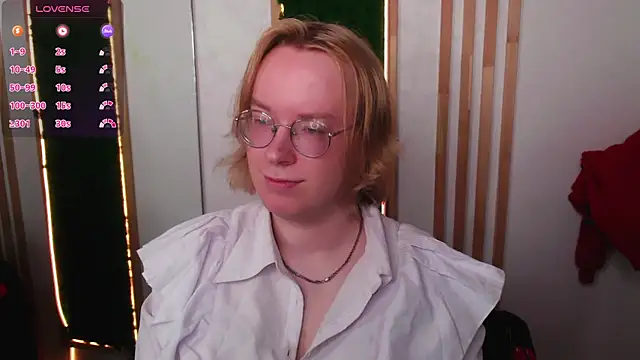 Snapshot of Amanda_Butlerr chatting on 2, 7, 2026 Amanda Butlerr online show from 2, 7, 2026