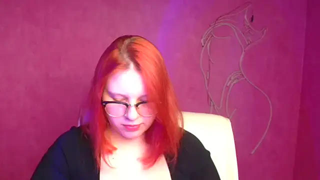 ScarletVixen  online show from 10, 9, 2025