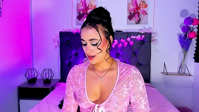 Snapshot of SagiraBelle chatting on 16, 4, 2026 SagiraBelle online show from 16, 4, 2026