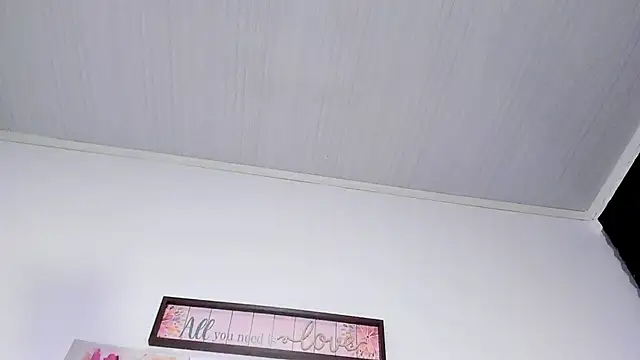 Snapshot of SagiraBelle chatting on 30, 4, 2026 SagiraBelle online show from 30, 4, 2026