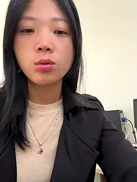 thaoyeuuu online show from 3, 10, 2025