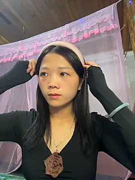 thaoyeuuu online show from 26, 10, 2025