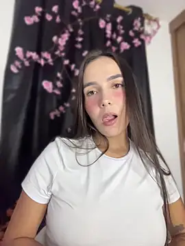 Scarlett05 online show from 8, 5, 2026