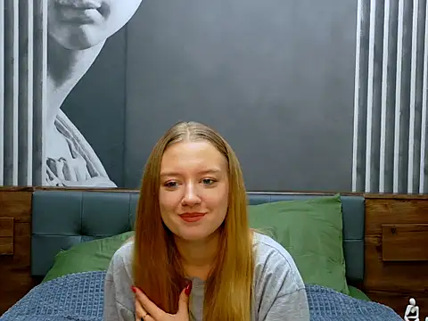 DarcyWilsy online show from 6, 10, 2025