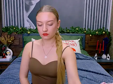 DarcyWilsy online show from 17, 12, 2025