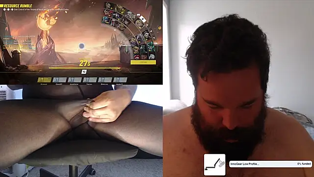 Snapshot of rewnack chatting on 8, 9, 2025 rewnack online show from 8, 9, 2025