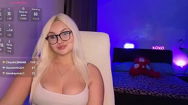 Snapshot of adrelaxina chatting on 28, 7, 2026 adrelaxina online show from 28, 7, 2026