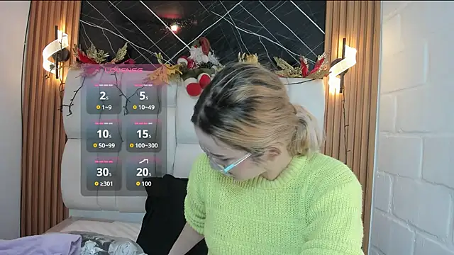 kristal joi dl online show from 20, 12, 2025