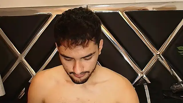 AlekRuizx online show from 29, 9, 2025