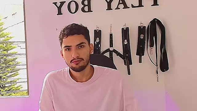 AlekRuizx online show from 30, 9, 2025