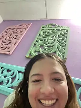 Snapshot of destiny69col chatting on 12, 9, 2025 destiny69col online show from 12, 9, 2025