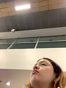 Snapshot of destiny69col chatting on 15, 9, 2025 destiny69col online show from 15, 9, 2025