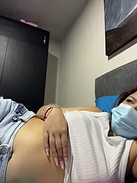 Snapshot of destiny69col chatting on 12, 11, 2025 destiny69col online show from 12, 11, 2025