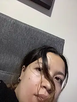 Snapshot of destiny69col chatting on 14, 11, 2025 destiny69col online show from 14, 11, 2025