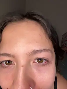 Snapshot of destiny69col chatting on 4, 12, 2025 destiny69col online show from 4, 12, 2025