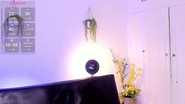 Snapshot of zarek_lux chatting on 3, 5, 2026 zarek lux online show from 3, 5, 2026