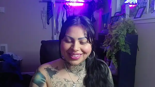 chicanachic13 online show from 13, 5, 2026