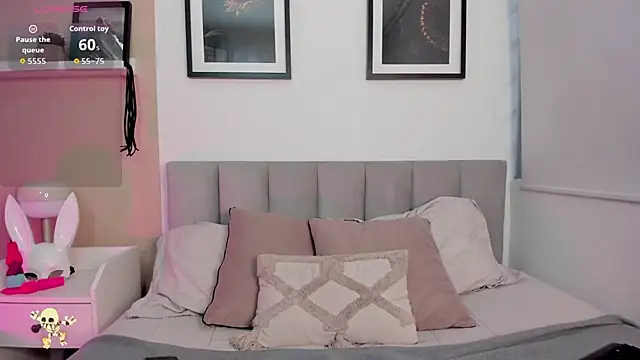 Angel Blck online show from 5, 11, 2025