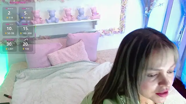 Snapshot of vintoria_cherry chatting on 24, 10, 2025 vintoria cherry online show from 24, 10, 2025