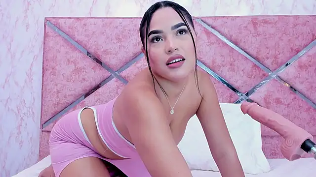 HOT EMIILY  online show from 20, 10, 2025