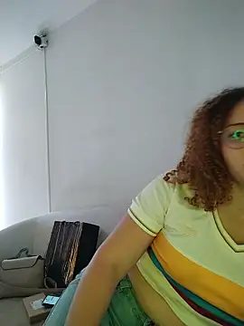 Snapshot of SirenRouge_69 chatting on 26, 3, 2026 SirenRouge 69 online show from 26, 3, 2026