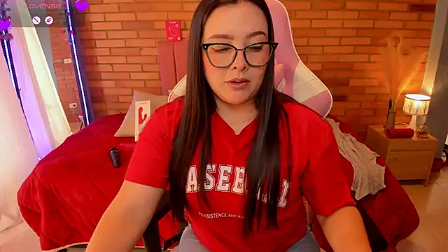 Snapshot of amaia_monet chatting on 6, 6, 2026 amaia monet online show from 6, 6, 2026