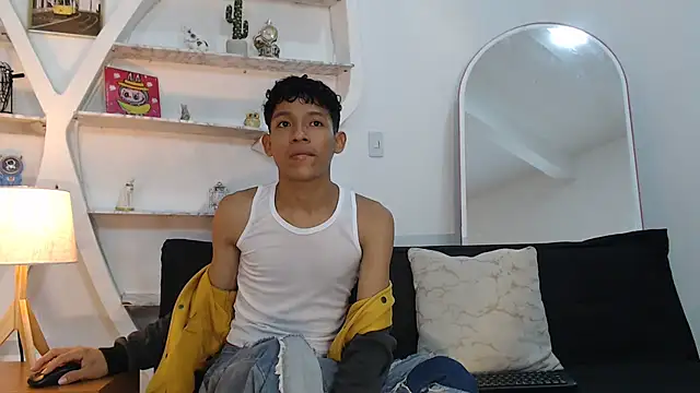 BEAUTY BOYS1 online show from 12, 9, 2025