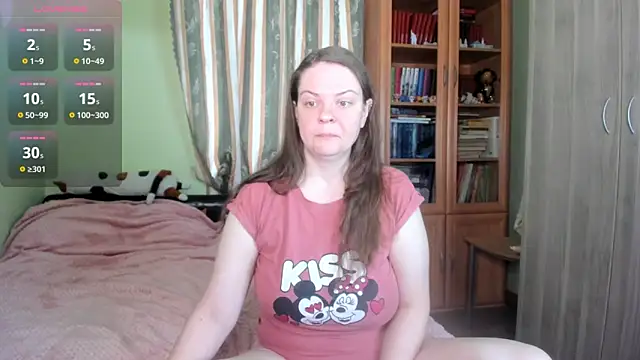 Snapshot of MiaLores chatting on 7, 4, 2026 MiaLores online show from 7, 4, 2026