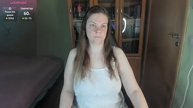 MiaLores online show from 31, 5, 2026