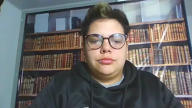 Hailey Curvy online show from 11, 11, 2025