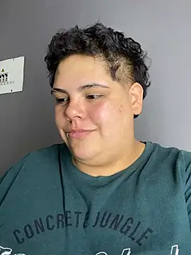 Hailey Curvy online show from 30, 7, 2026