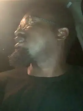 Snapshot of ReShawn24TM chatting on 22, 10, 2025 ReShawn24TM online show from 22, 10, 2025