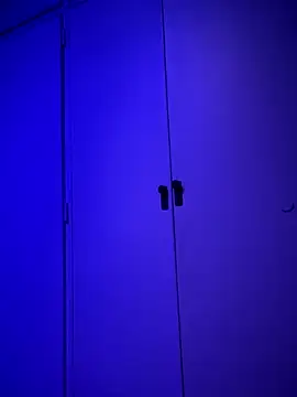 jeropaArgent01 online show from 9, 9, 2025